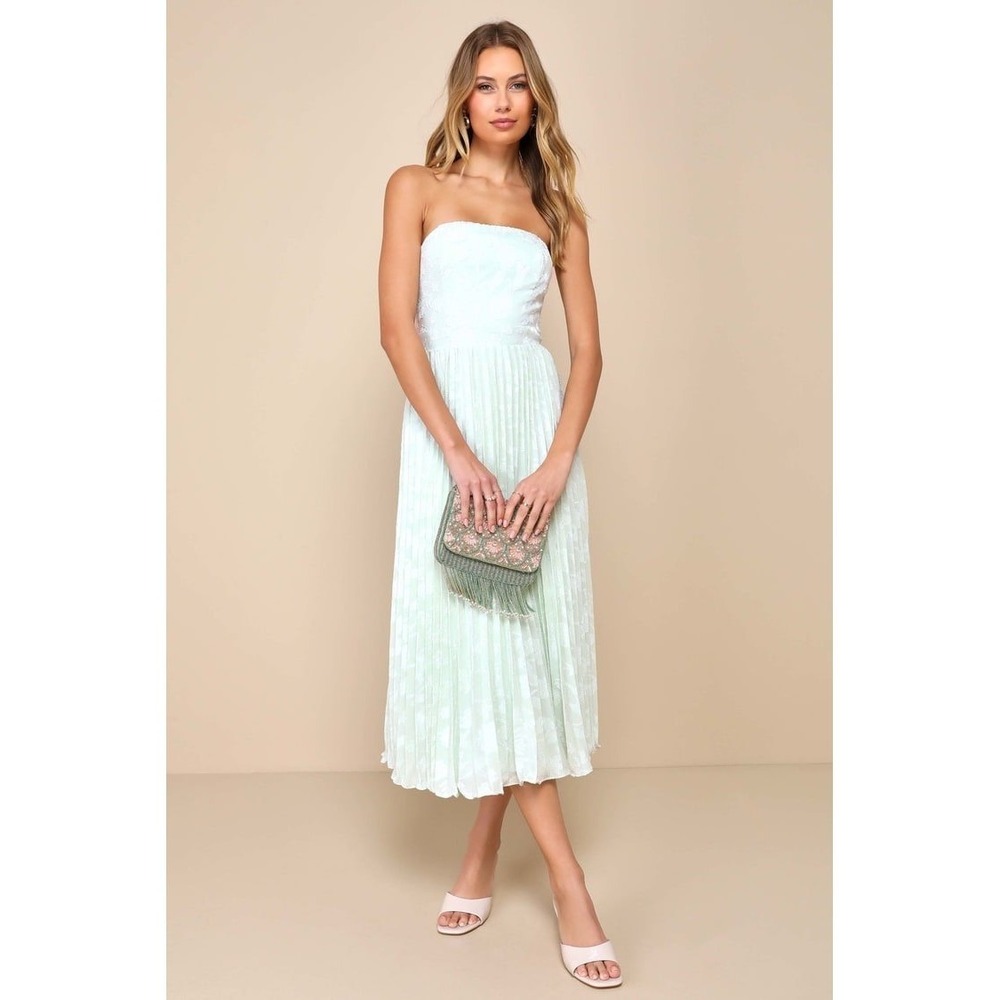 Lulus Perfectly Stunning Mint Green Jacquard Strapless Pleated Midi Dress